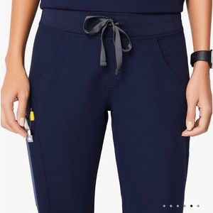 NWT Kade™ Cargo Scrub Pants S Petite